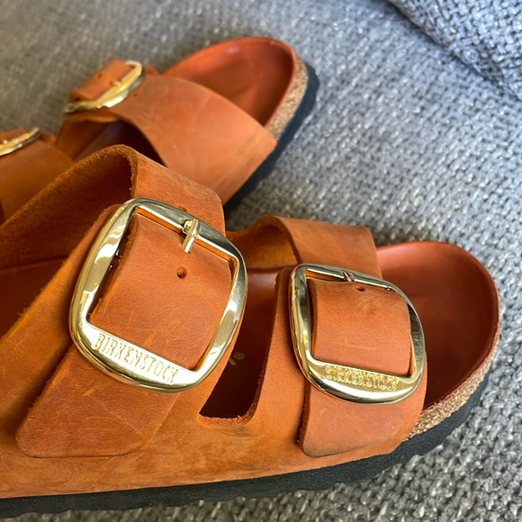 NWT BIRKENSTOCK BIG BUCKLE Sandals! - Picture 14 of 15